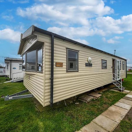 Lund Lovely 6 Berth Caravan For Hire At Barmston Beach Holiday Park Ref 62062Hc מראה חיצוני תמונה